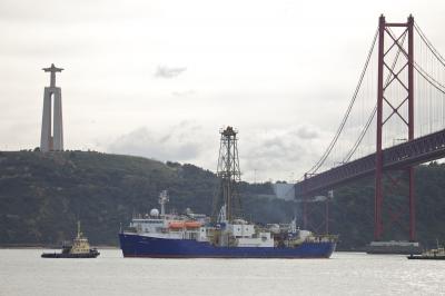 Research Vessel JOIDES Resolution