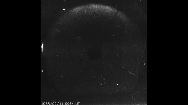 Fan-Shaped Aurora