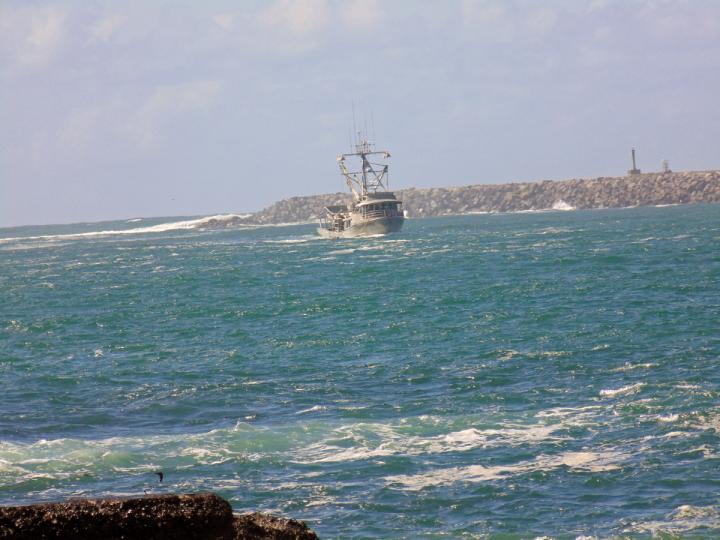 Entering into Coos Bay, Oregon