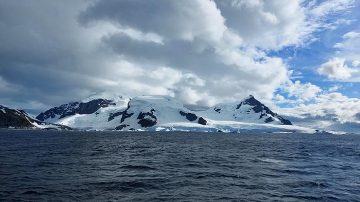 Scientists publish the most detailed map to date of the Antarctic’s submarine canyons