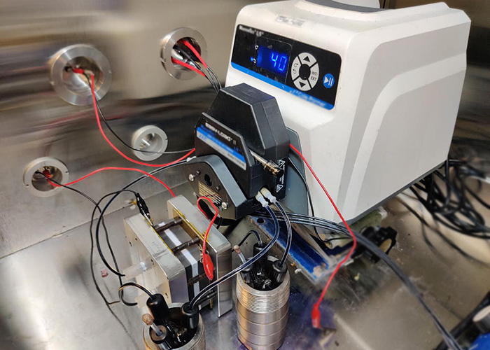 Yu-Zhu-flow-battery.jpg