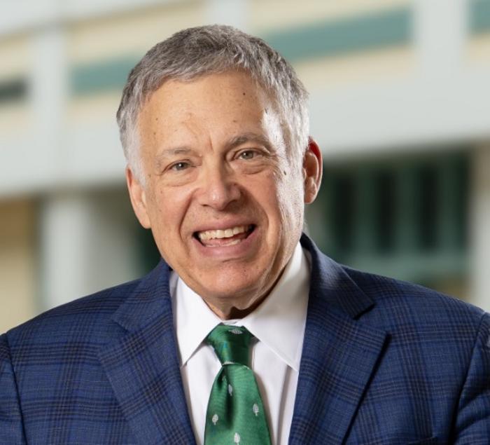 Dartmouth Cancer CenterのRoy Herbst, M.D., PhDは