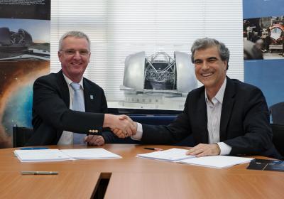 Signing of Contract to Build Road and Flatten Summit for E-ELT