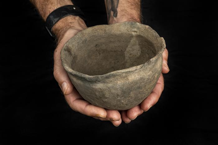 Clay pot