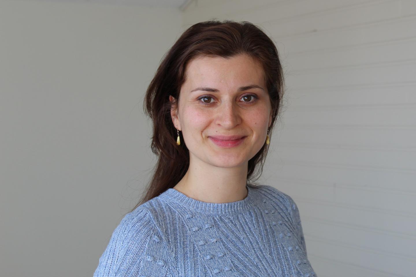 Joanna Makowska, 	University of British Columbia