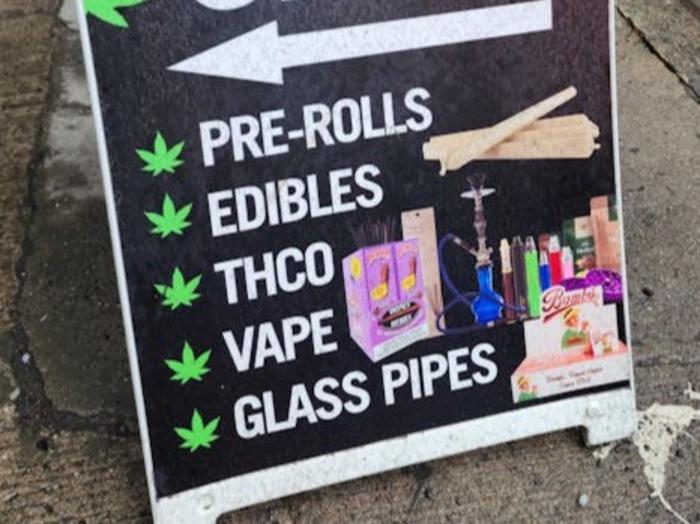 Smoke shop sign