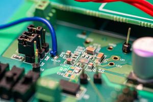 Piezoelectric power converter – 4