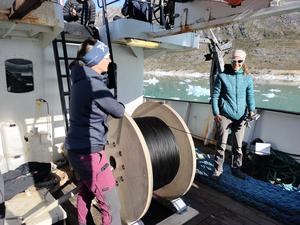 Deploying cable IMG4