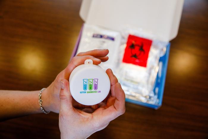 A simple urine test may help identify children at risk for autism sooner than current assessments