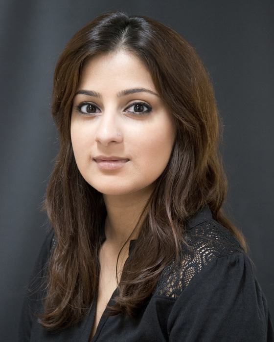 Dr. Nadia Shakoor