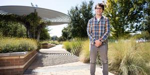 UTA Professor Steven Weisberg