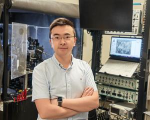 NTU Nanyang Assistant Professor Tong Ling, whose advanced imaging method is pioneering new ways of assessing the loss of vision.