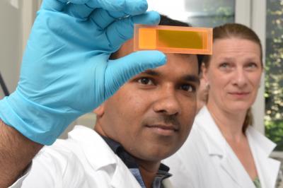 Chakkumkal Anish and Annette Wahlbrink, Max Planck Institute of Colloids and Interfaces