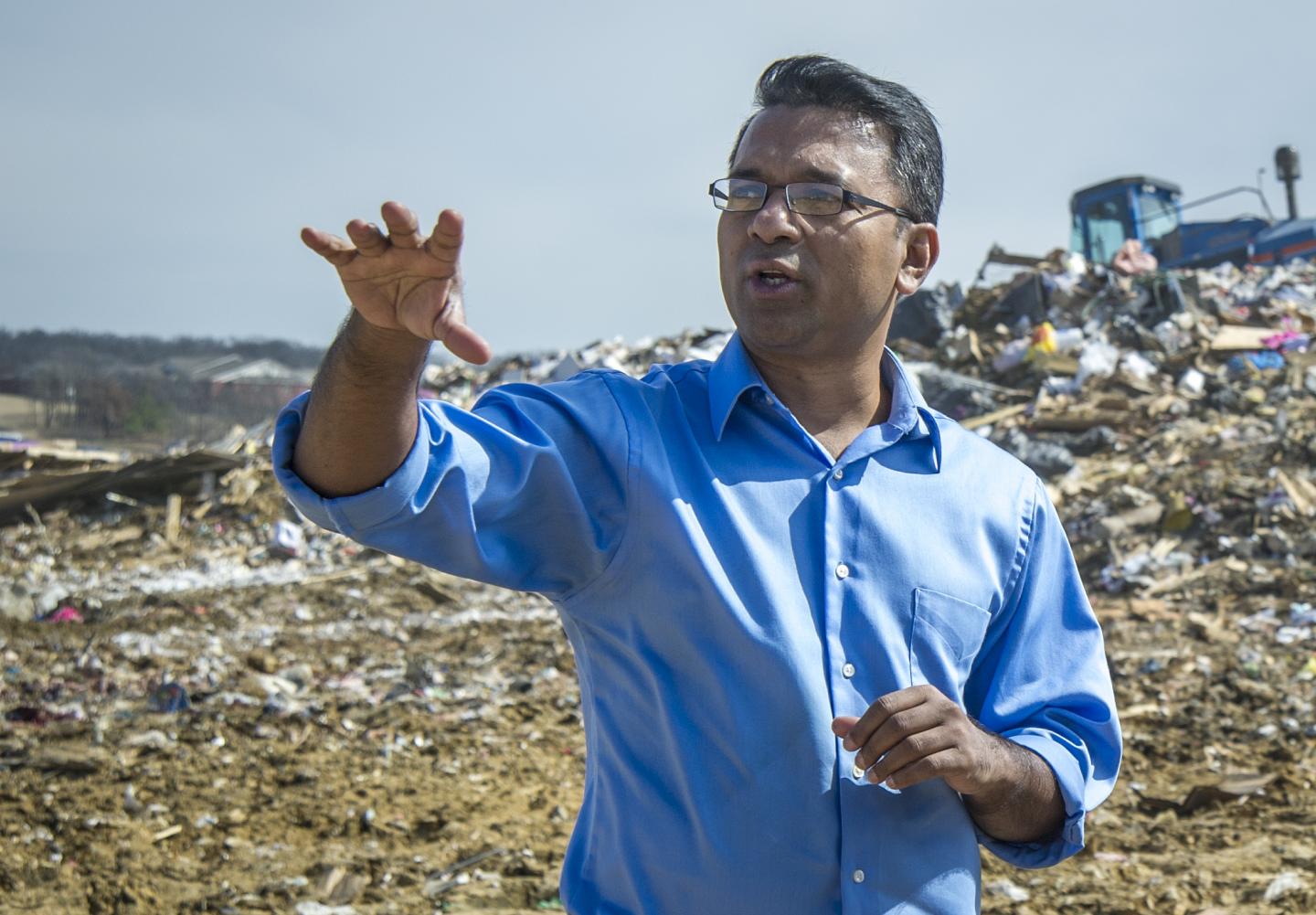 Sahadat Hossain, University of Texas at Arlington