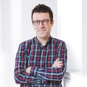 DR Jorge Íñiguez-González