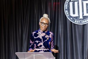 Tessy Ojo giving the keynote address