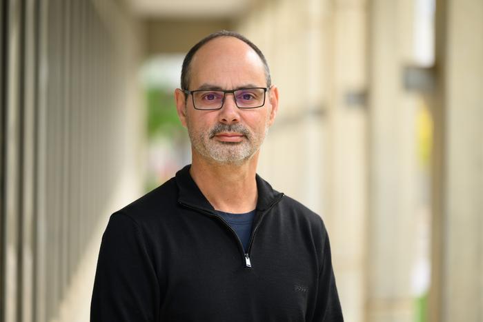 Prof. Alon Monsonego