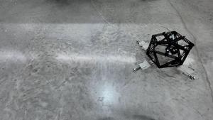 Unidirectional hopper