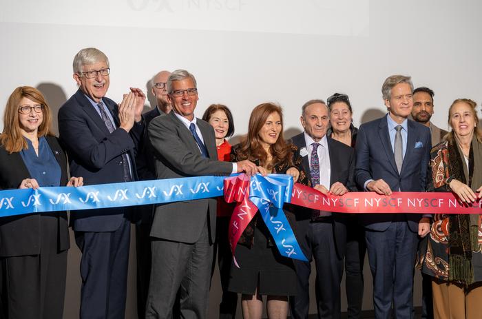 JAX and NYSCF ribbon-tying ceremony