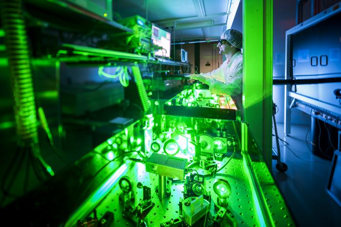 PHELIX laser