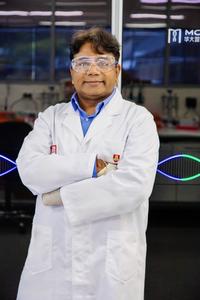 Professor Rajeev Varshney
