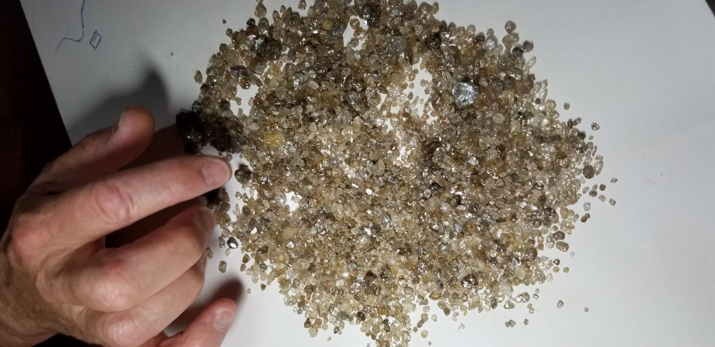 Deep-Earth Diamonds Reveal Primordial Rock Source in Earth's Mantle (3 of 6)