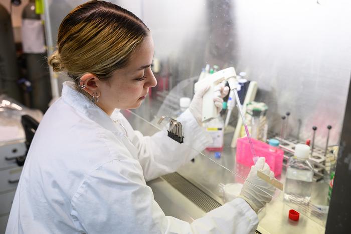 Prof. Alon Monsonego's lab