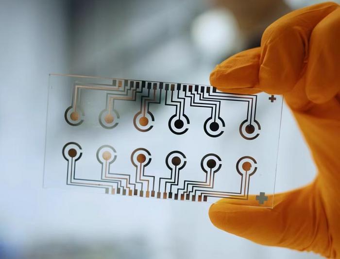 Battery chip design