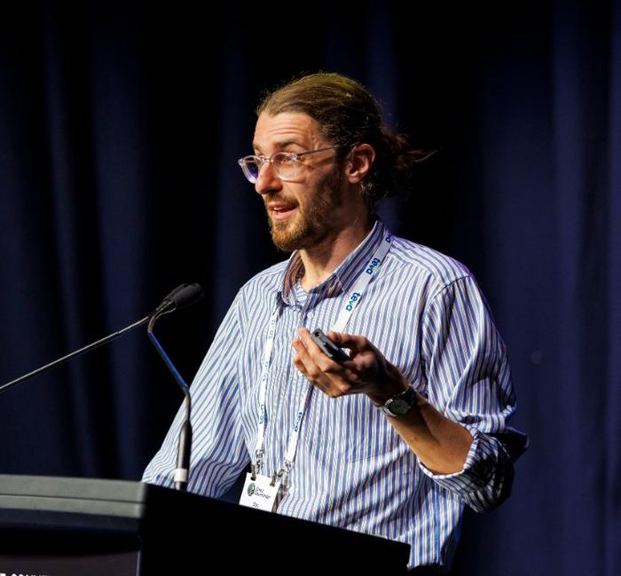 Dr Daniel Windred