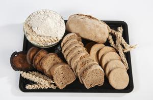 Low acrylamide wheat products
