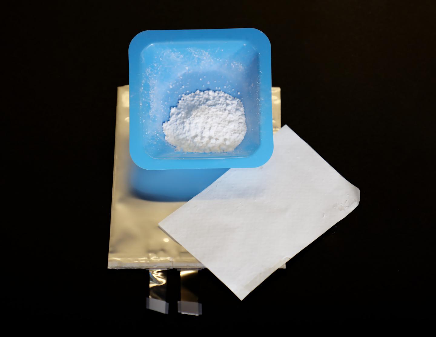 These Lithium-Ion Batteries Can't Catch Fire because They Harden on Impact (Video)