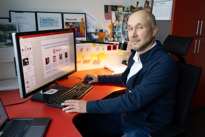 Tambet Teesalu’s team will explore how to deliver drugs across the blood-nerve barrier using special molecules – homing peptides – that help guide medicines to the right cells.