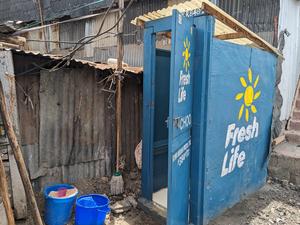 Container based sanitation systems