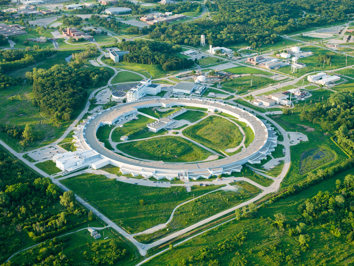 FTR_advanced_photon_source_aerial_flicker_1600x1200.jpg