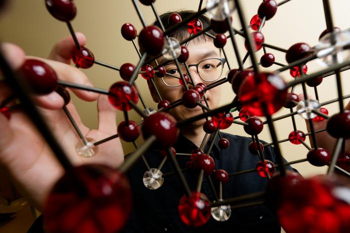 UChicago Pritzker School of Molecular Engineering PhD student Binyu Wu