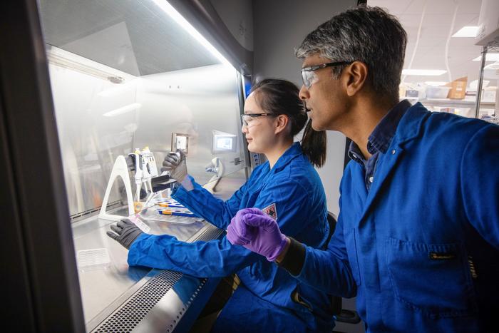 University of Toronto PhD student Janice Pang, left, and Professor Omar F. Khan, right