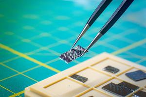 patterning a semiconductor at room temperature