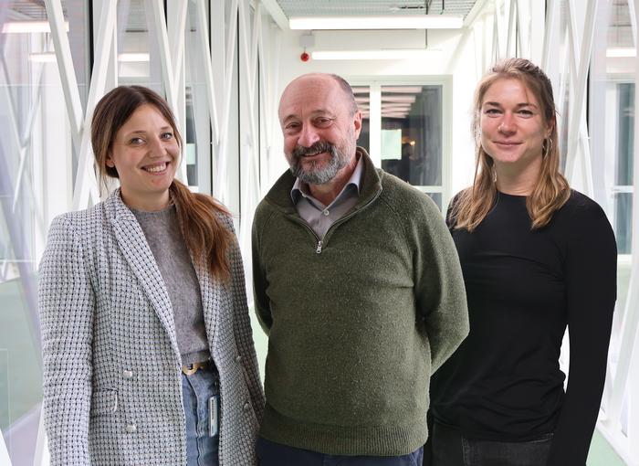 Authors Dr. Giulia Albertini, Prof. Bart De Strooper, and Magdalena Zielonka