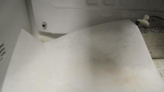 Durable Surface Coatings Repel Ice (2 of 6)