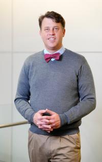 Dr. Daniel Claassen