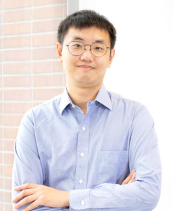 Professor Qi Zhao