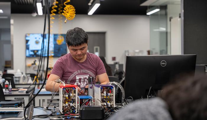 Prototype haptic display technology