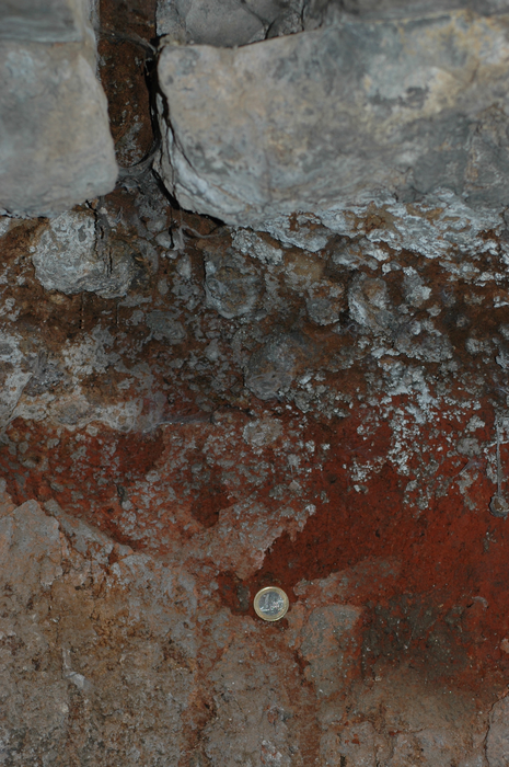 Lava over tephra in Caecilia Metella's tomb