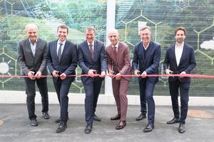 Opening of the new hydrogen electrolysis test centre at TU Graz's Inffeldgasse campus.
