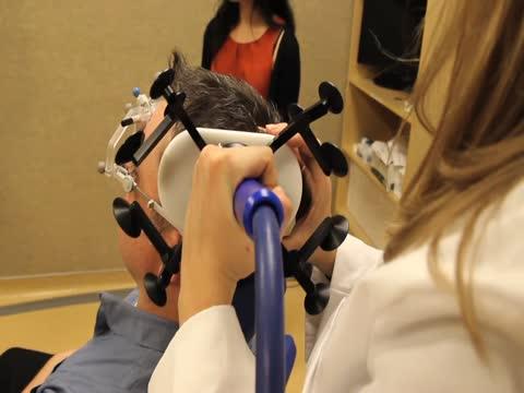 Electrically Stimulating Brain Boosts Memory