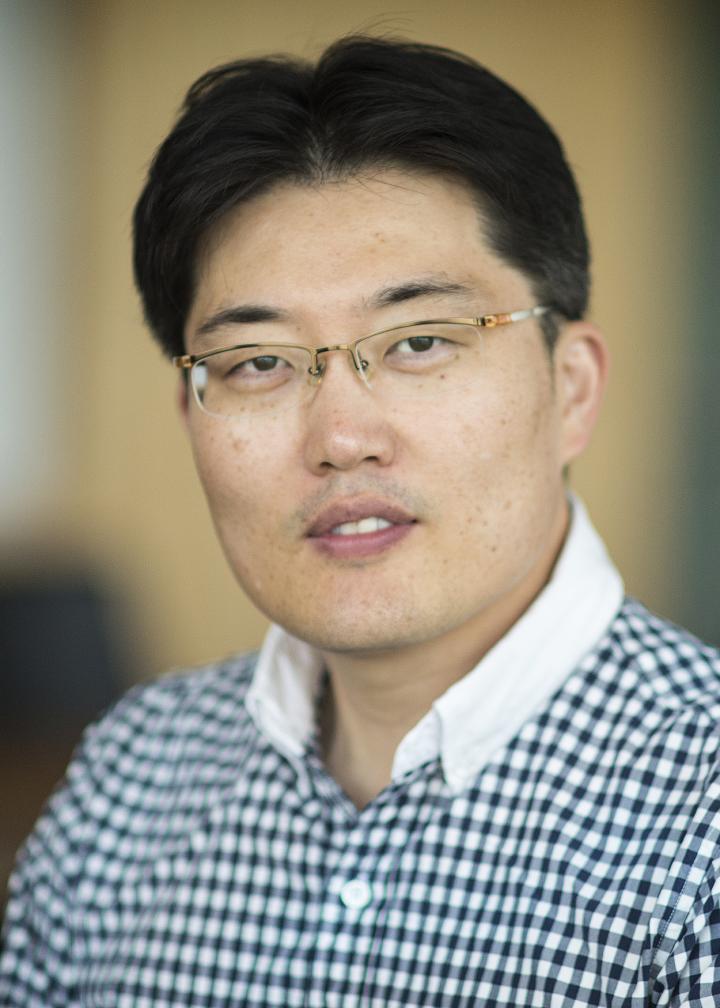 Young-tae Kim, University of Texas at Arlington