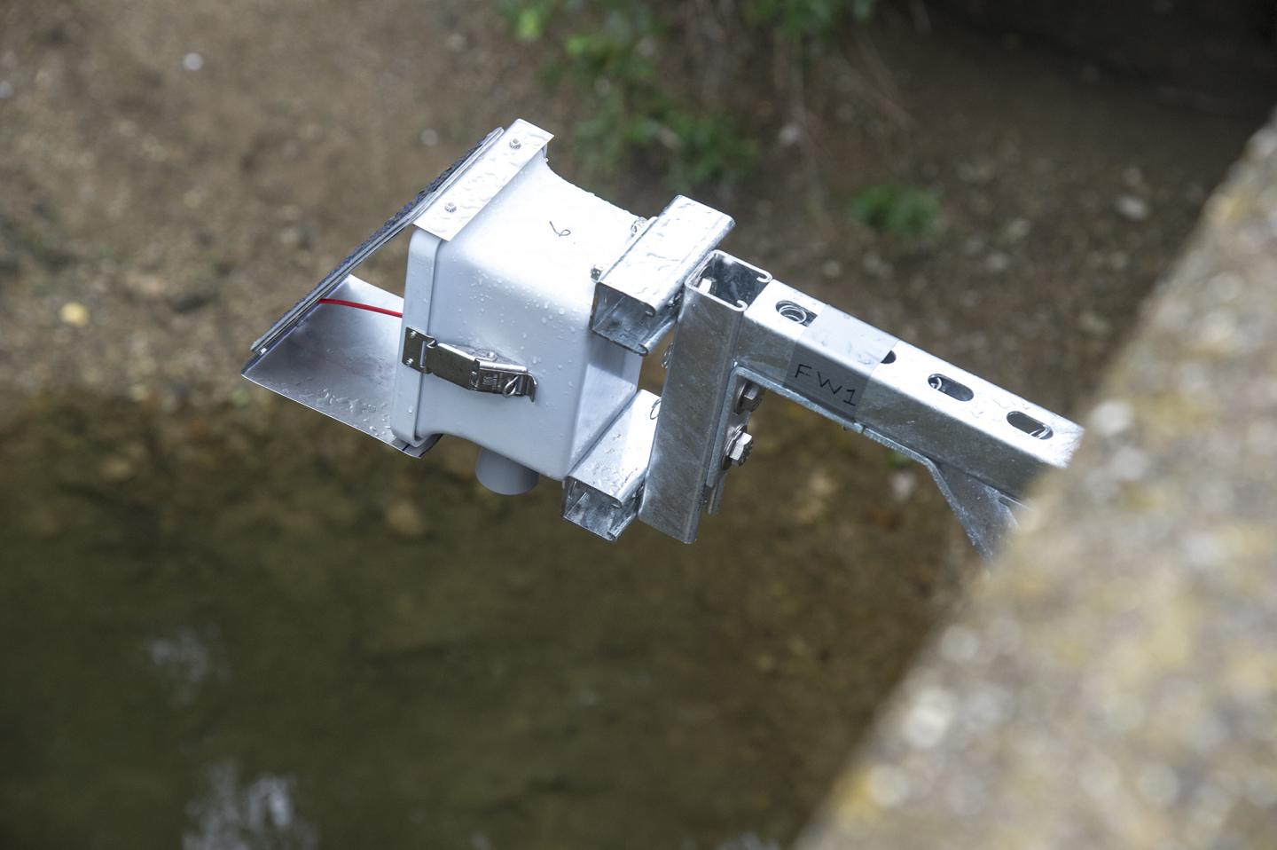 Sensor