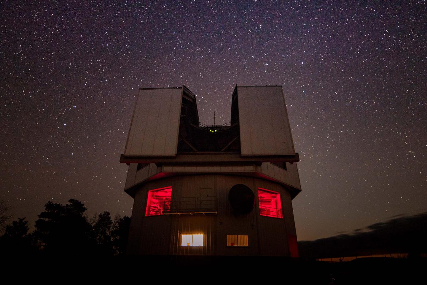 Lowell Observatory's Discovery Channel Telescope