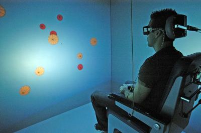 Professional Boxer Antonin Décarie Uses University of Montreal Prototype