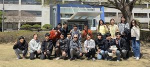 Professor YongKeun Park’s research group at KAIST